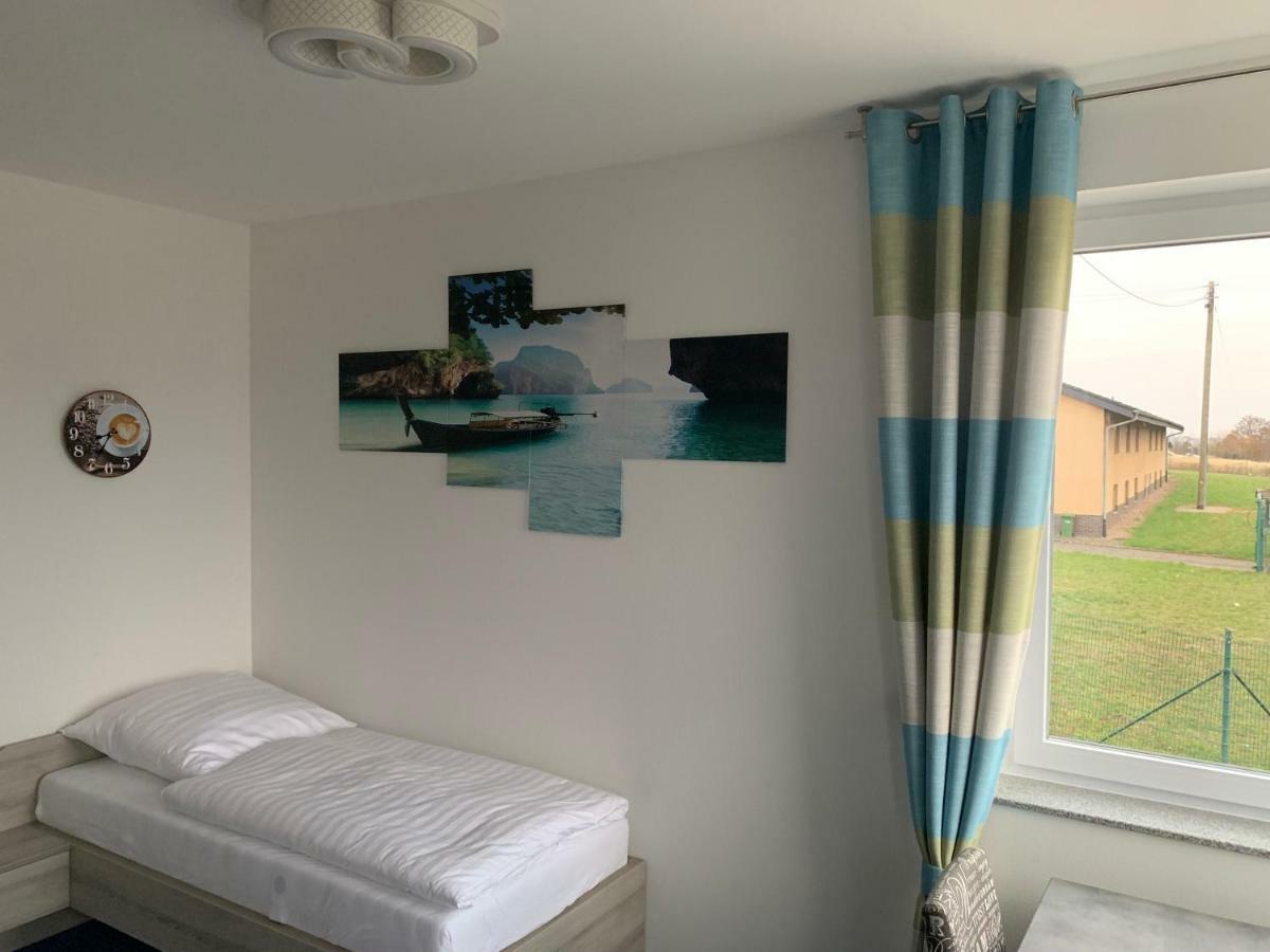 Hotel Am Spielacker Gelnhausen Buitenkant foto